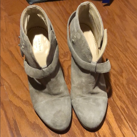 Booties! - Picture 1 of 3